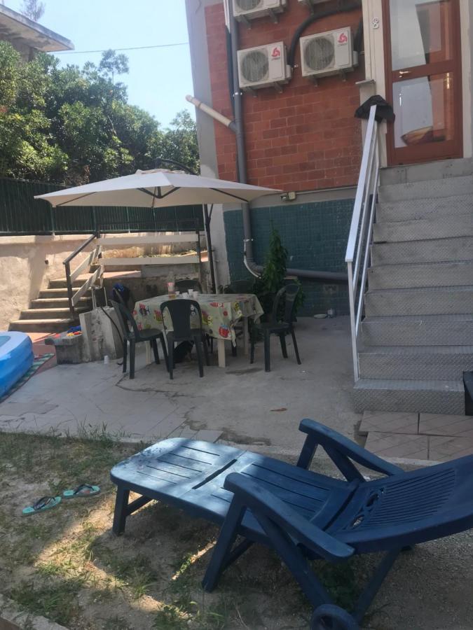 Villa Belvedere Mini Appartamento Pontecagnano Eksteriør bilde