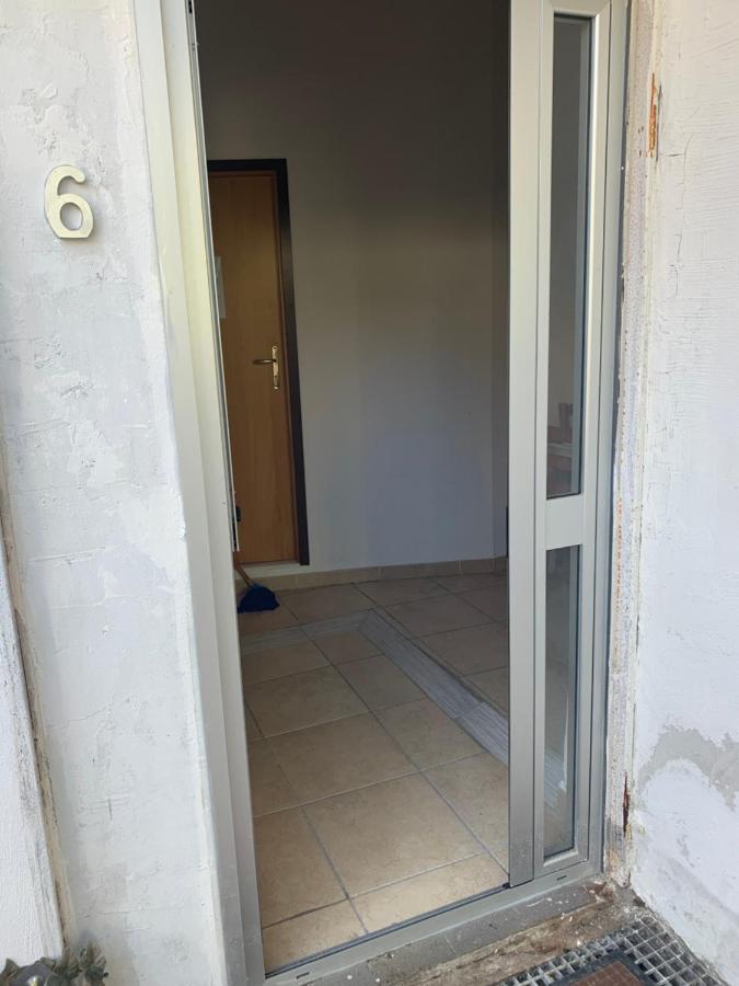 Villa Belvedere Mini Appartamento Pontecagnano Eksteriør bilde
