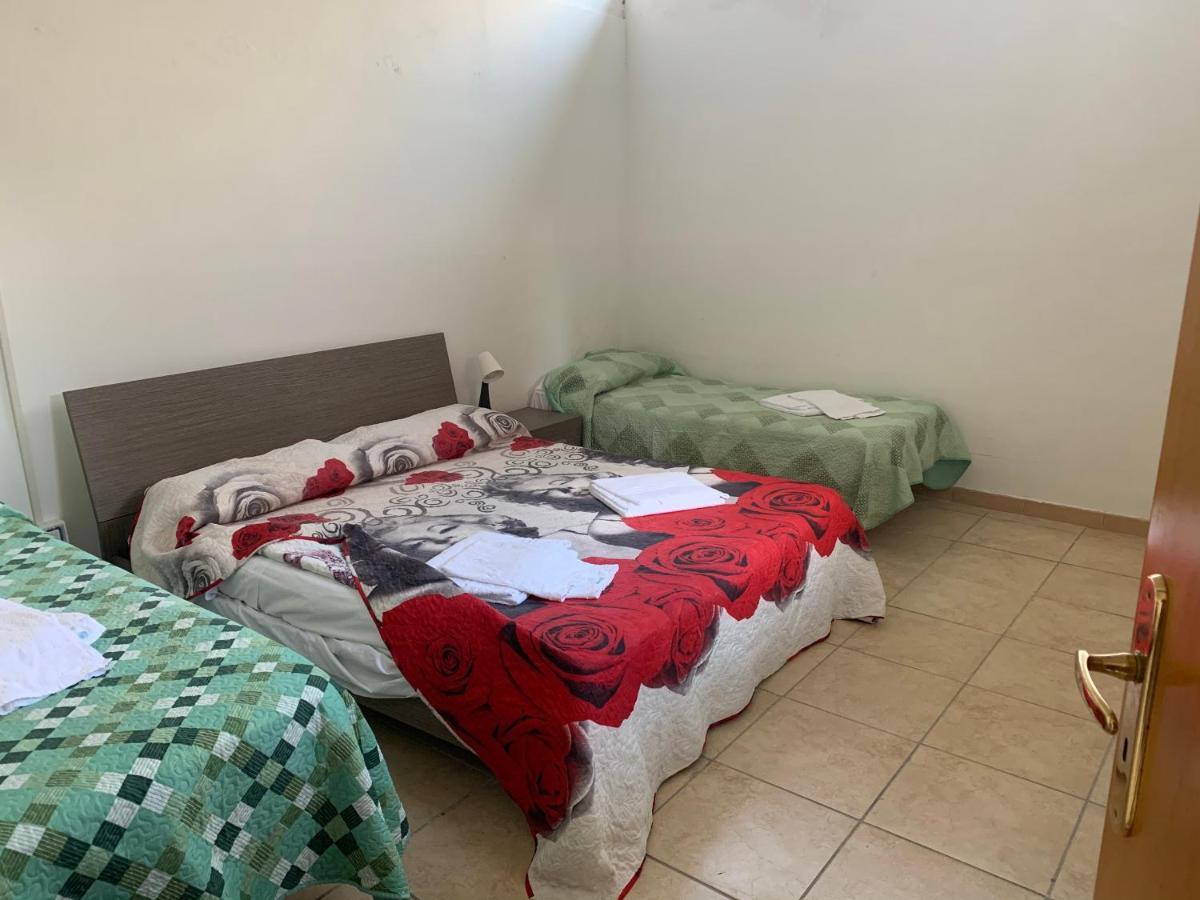 Villa Belvedere Mini Appartamento Pontecagnano Eksteriør bilde